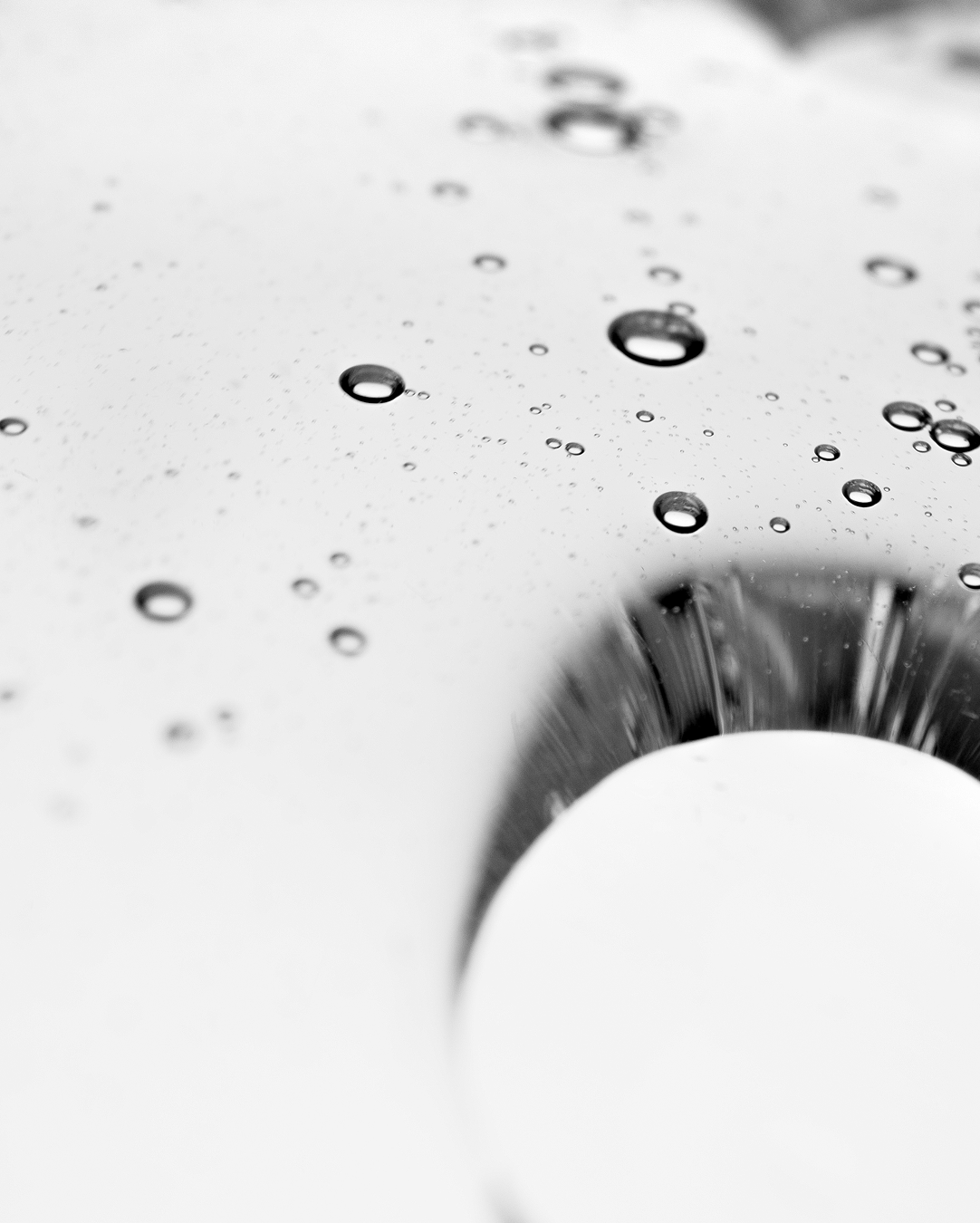 Maurten clear hydrogel in a swirl